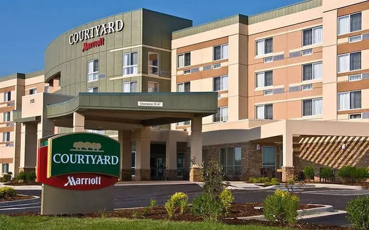 Courtyard Victoria