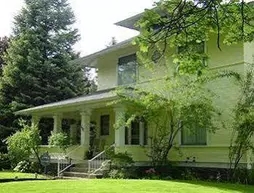 The McFarland Inn Bed and Breakfast