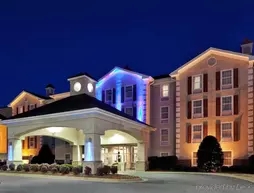 Holiday Inn Express Hotel & Suites Conover - Hickory Area