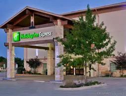 Holiday Inn Express of Salado-Belton