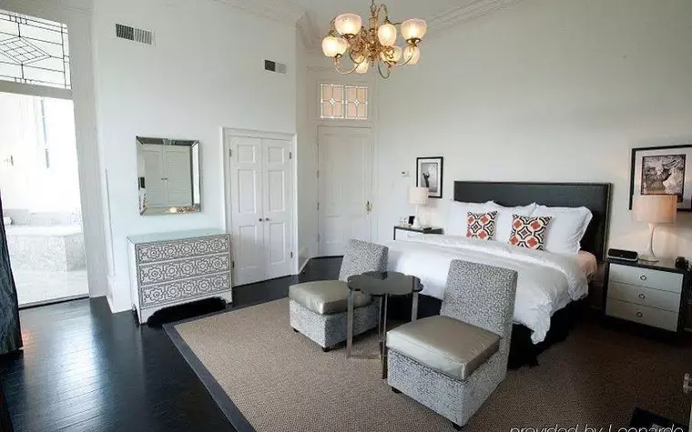 Melrose Mansion Suites