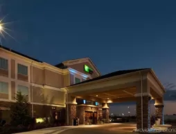 Holiday Inn Express Hotel & Suites Ada