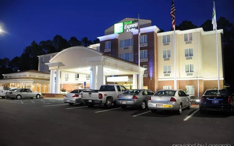 Holiday Inn Express Hotel & Suites Bainbridge