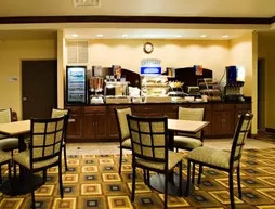 Holiday Inn Express Hotel & Suites Childress