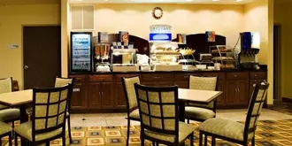 Holiday Inn Express Hotel & Suites Childress