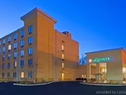 La Quinta Inn & Suites Danbury