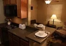 Eagle's Den Suites at Cotulla