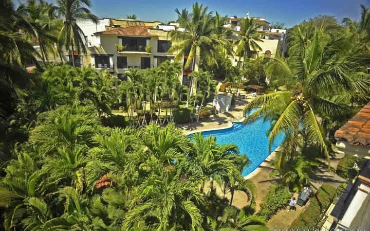 Puerto De Luna All Suites Hotel