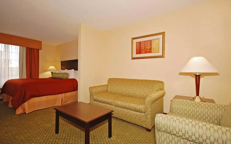 Best Western PLUS Victor Inn & Suites