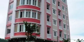 Canh Buom Hotel