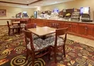 HOLIDAY INN EXPRESS & SUITES M