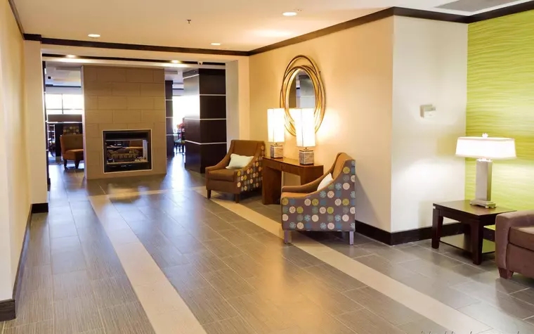 Holiday Inn Express Hotel & Suites Greenville-Downtown