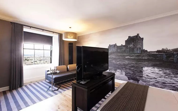 Rooms & Suites Picardy Place