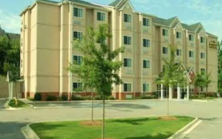 Microtel Inn & Suites by Wyndham Tuscaloosa