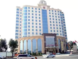 Golden Palace Hotel