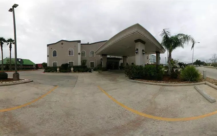 Days Inn and Suites Webster NASA-Clear Lake-Houston