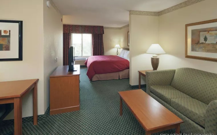 Country Inn & Suites - Montgomery East