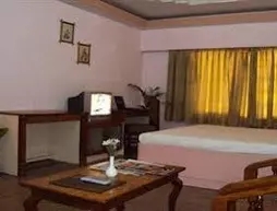 Hotel Rajputana Palace