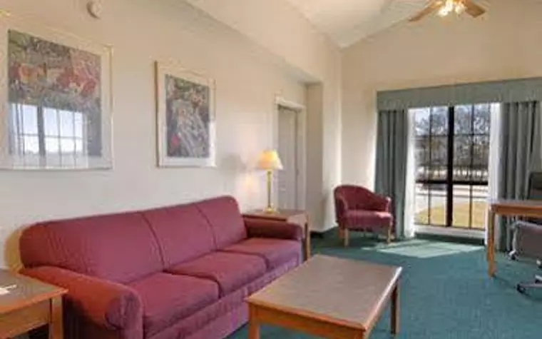 Norcross Inn and Suites