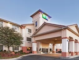 Holiday Inn Express Hotel and Suites Oklahoma City - Airport - Meridian Avenue