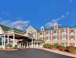 Country Inn & Suites Queensbury