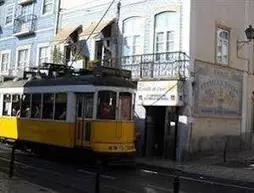 Sweet-Romantic Attic in the Heart of Lisbon