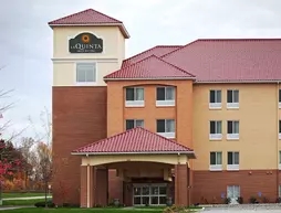 La Quinta Inn & Suites Indianapolis AP Plainfield