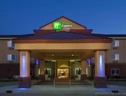 HOLIDAY INN EXPRESS & SUITES A