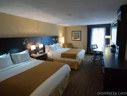 Holiday Inn Express Hotels & Suites Topeka
