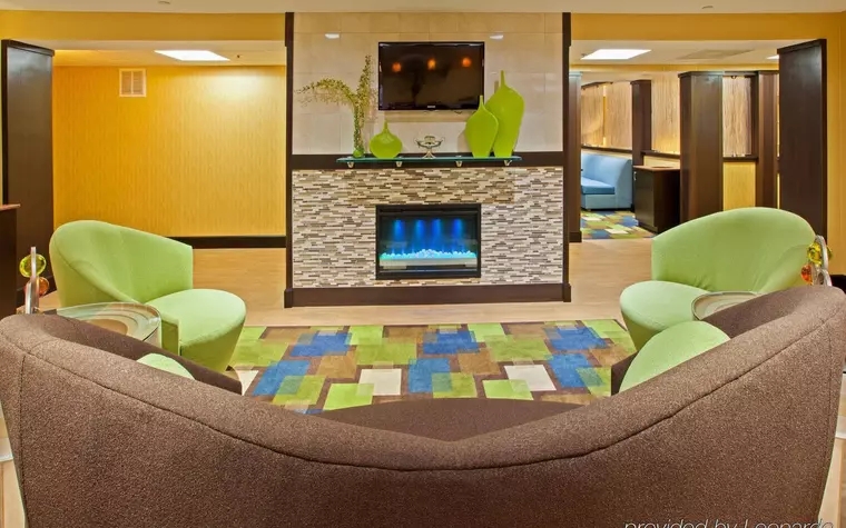 Holiday Inn Express - Bowling Green