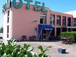 Hotel Bomotel