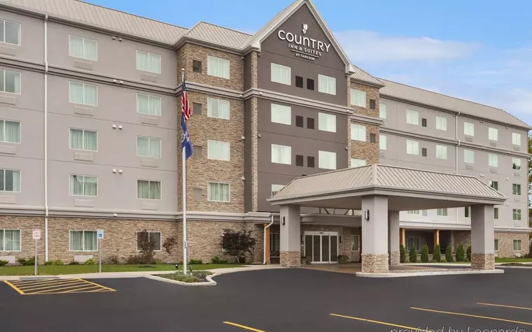 Country Inn and Suites Buffalo South