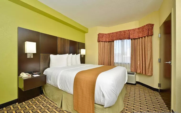 Best Western Knoxville Suites