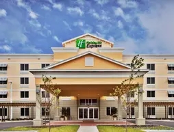 Holiday Inn Express Hotel & Suites Palm Bay