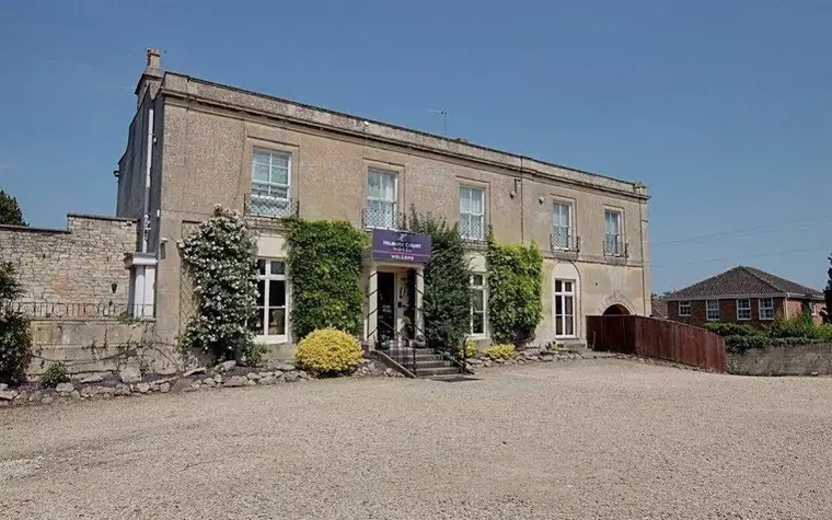 Hilbury Court Hotel