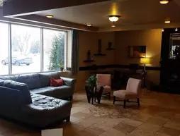 Grand Forks Inn and Suites