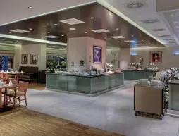 Mercure Dubai Barsha Heights Hotel Suites & Apartments