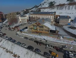 Snowdora Ski Resort Hotels & Villas