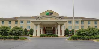 Holiday Inn Express & Suites Sylva / Dillsboro