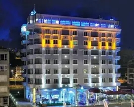 Grand Atakum Hotel
