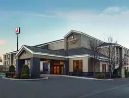 Country Inn & Suites by Radisson, Erie