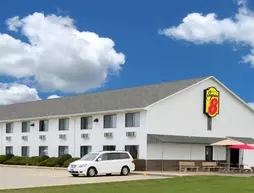 Super 8 by Wyndham Bethany MO