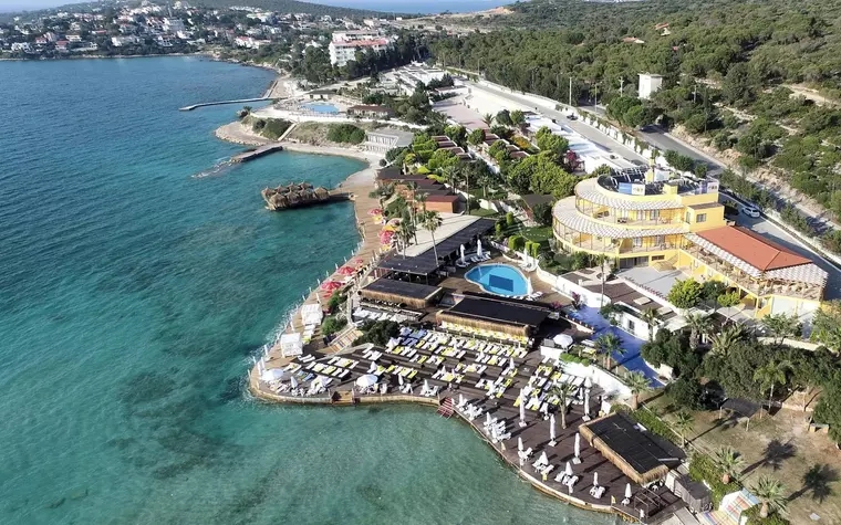 Ceshme Plus Beach Hotel