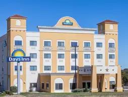 Days Inn by Wyndham Salado