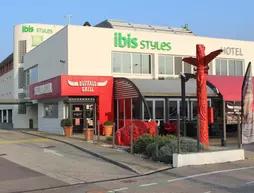 Ibis Styles Crolles Grenoble A41