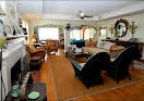 Sea Breeze Manor Bed & Breakfast