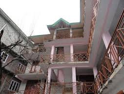 Giriraj Guest House