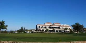 Korineum Golf & Beach Resort